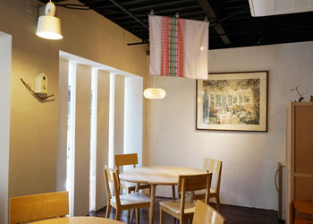 オリーブ畑の仲間たち_店内イメージ2