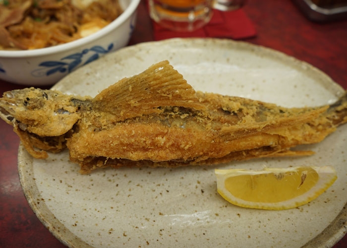 やしろ食堂_とびうおの唐揚げ