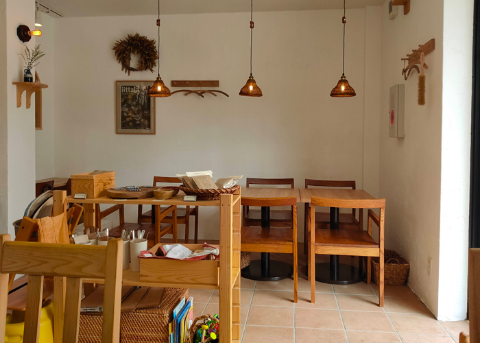 Natural Pasta TARACHINE-est2022-_店内